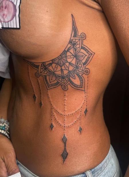 Tattoos - fun mandala on the ribs  - 144594